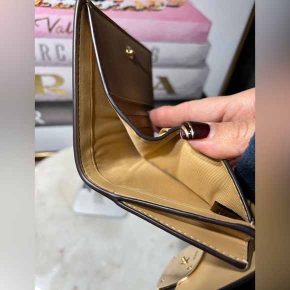 Coach Eliza Small Tan Leather Wallet NWOT - Picture 9 of 10